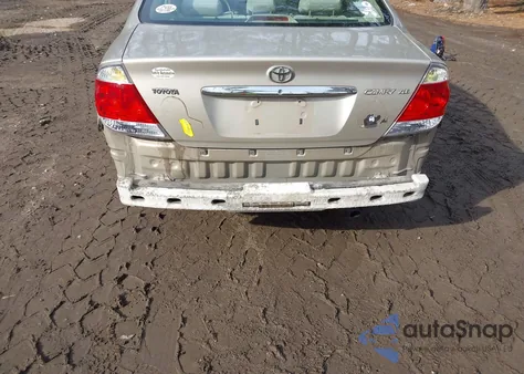 2005 Toyota Camry Xle from USA, damaged, VIN 4T1BE30K85U103112